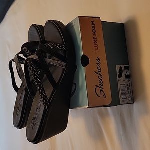 Skecher's Rumble On Dreamy Days wedge sandals